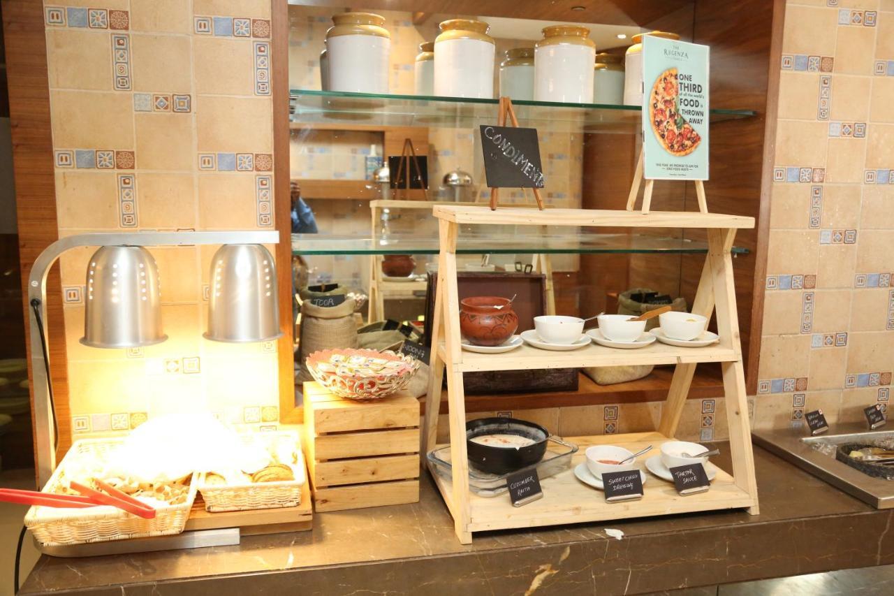 滕伽里根扎酒店 纳威孟买 外观 照片